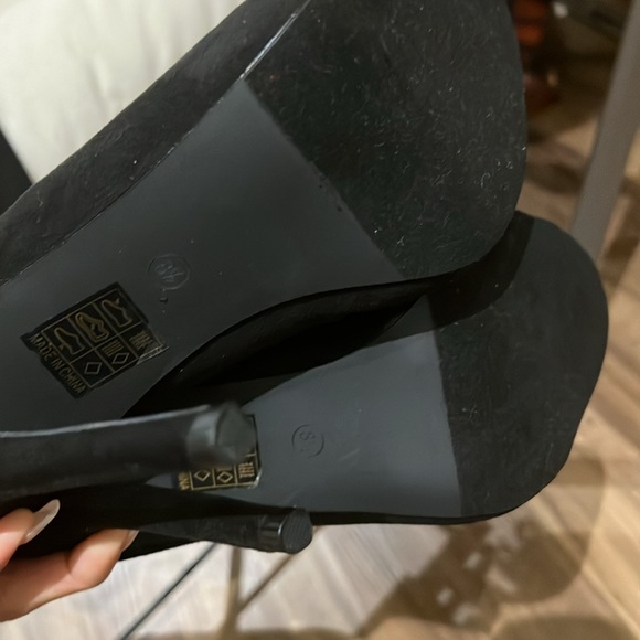 Brand new fashion nova open toe black boots w/upper thigh buckles - Picture 7 of 7